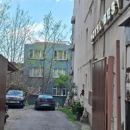 Best Suit Istanbul 4*